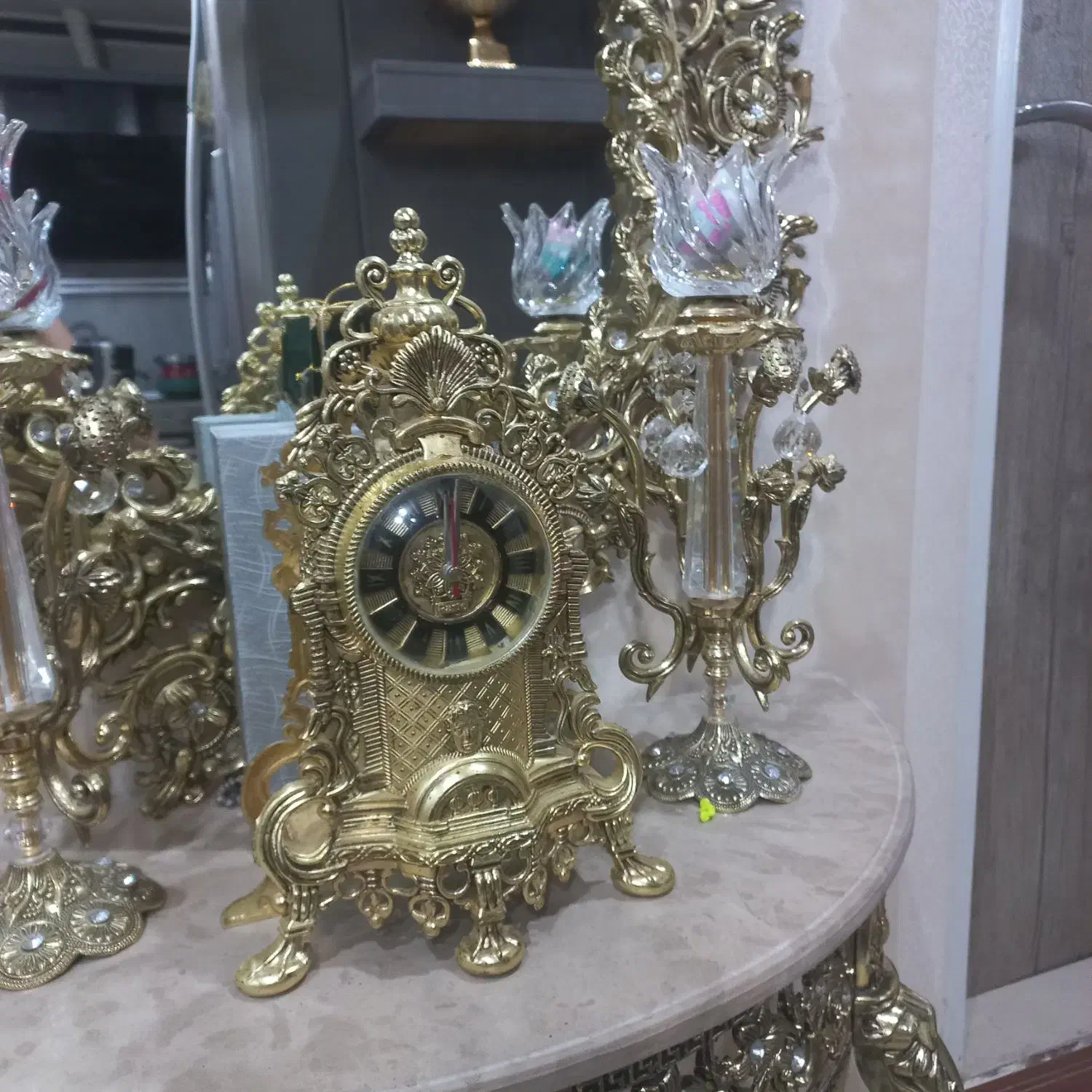 کنسول و آینه و شمعدان طرح فرشته|آینه|اندیشه, اندیشه فاز ۴|دیوار