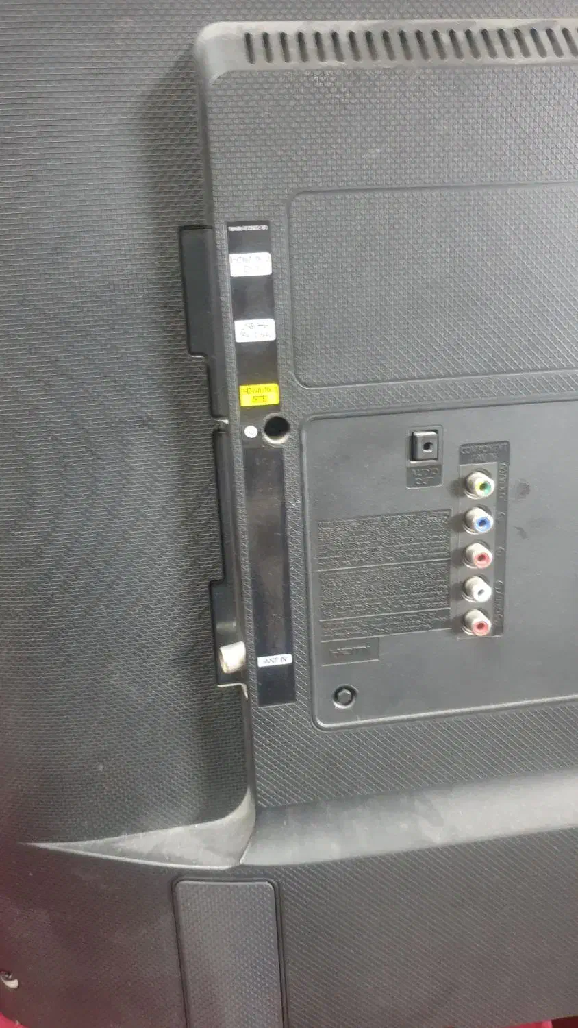 تلویزیون ال ای دی ضربه خورده)( 40)|تلویزیون و پروژکتور|مشهد, ایثار|دیوار