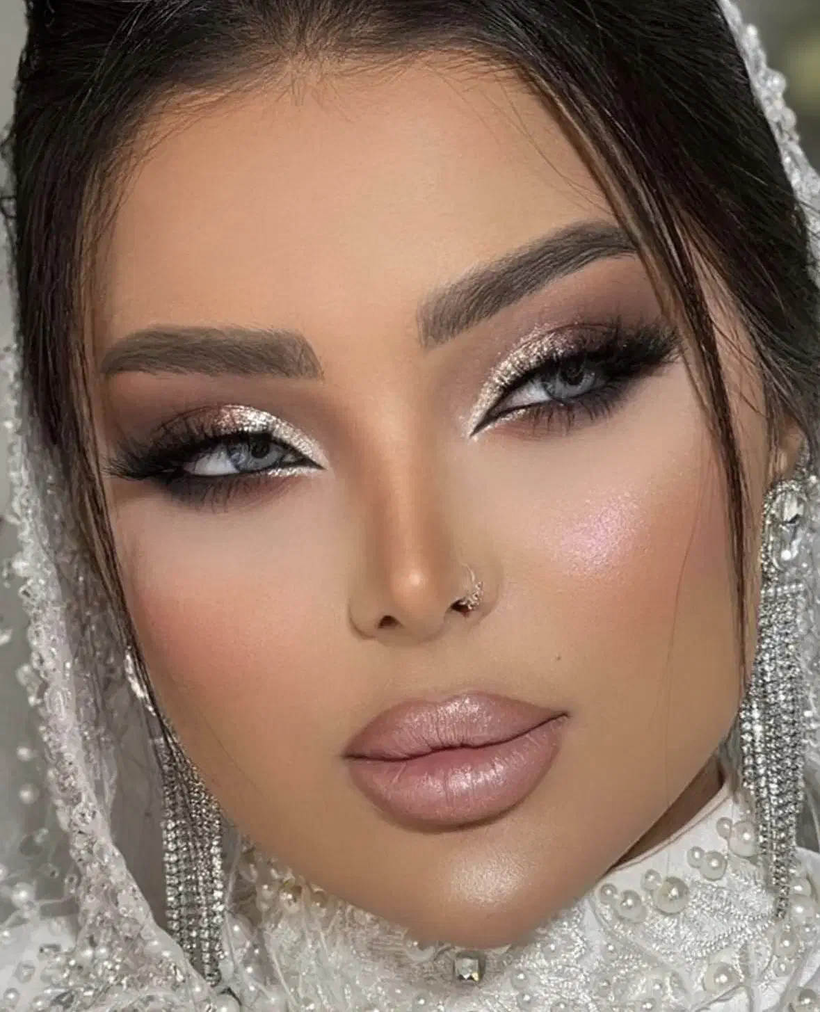 با میکاپ وشینیون ما خاص باش و بدرخش|خدمات آرایشگری و زیبایی|آبادان, |دیوار