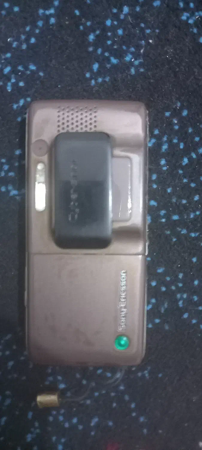 گوشی سونی اریکسون k800|موبایل|بجنورد, |دیوار