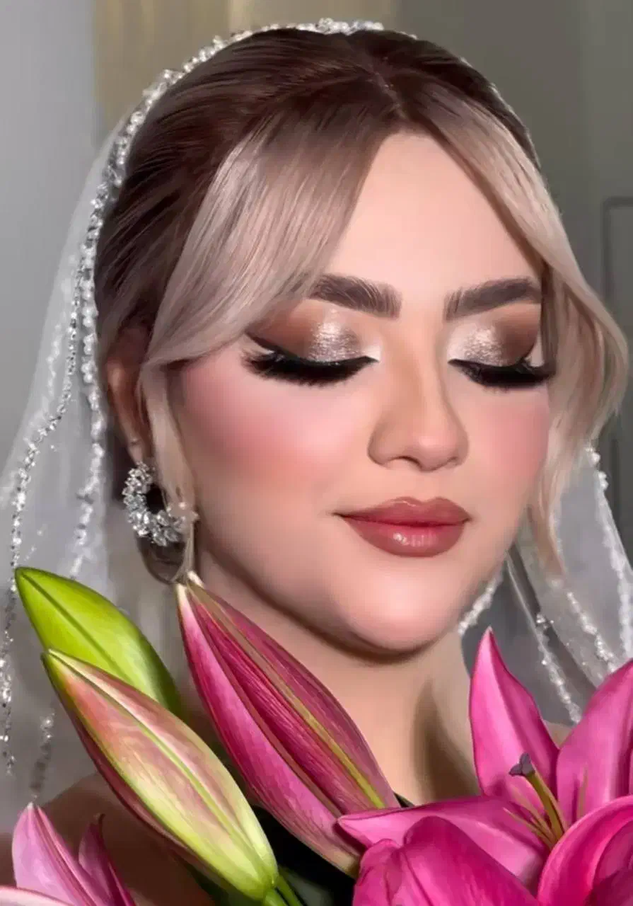 میکاپ|خدمات آرایشگری و زیبایی|شوشتر, |دیوار