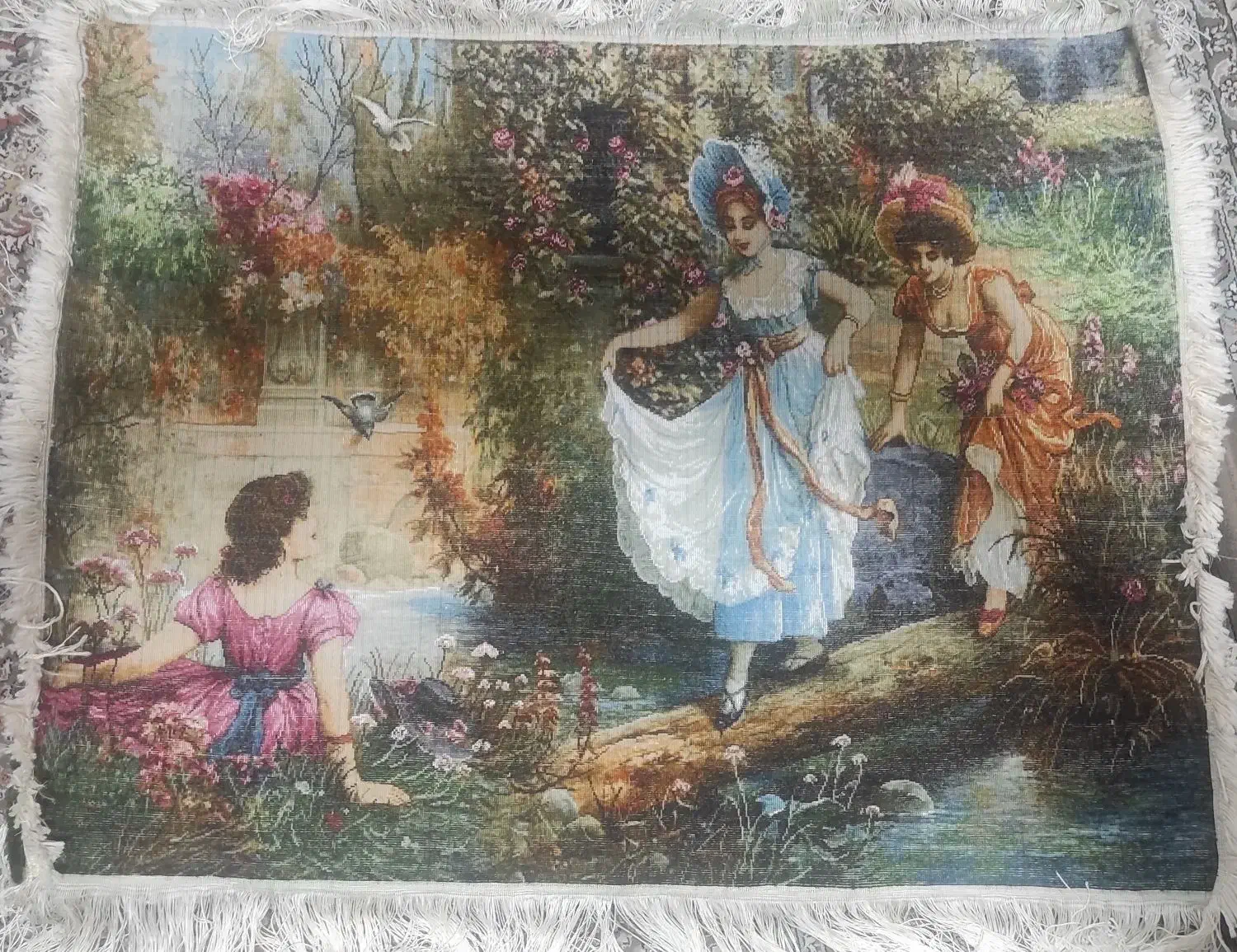 تابلو فرش دستبافت گردشی در قصر ( پرداخت نشده )|تابلو فرش|اردبیل, |دیوار