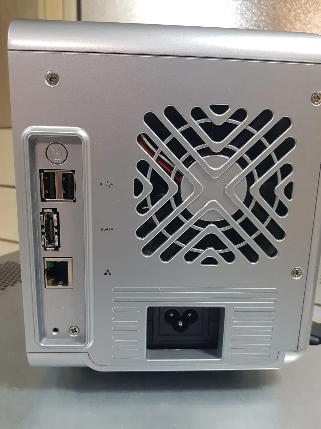 بکاپ و ذخیره ساز NS4600|قطعات و لوازم جانبی رایانه|تهران, سهروردی|دیوار