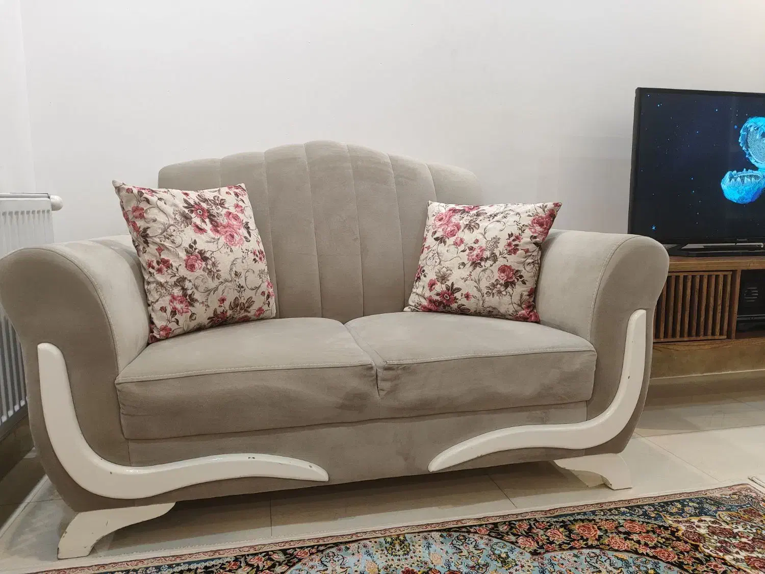 مبل راحتی|مبلمان خانگی و میز عسلی|علی‌آباد کتول, |دیوار