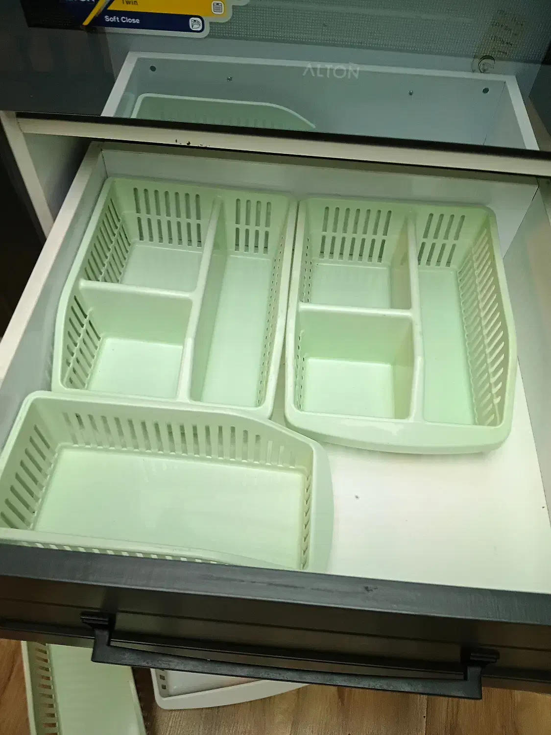 ظروف نظم دهنده پلاستیکی|ظروف نگهدارنده، پلاستیکی، یکبارمصرف|آمل, |دیوار