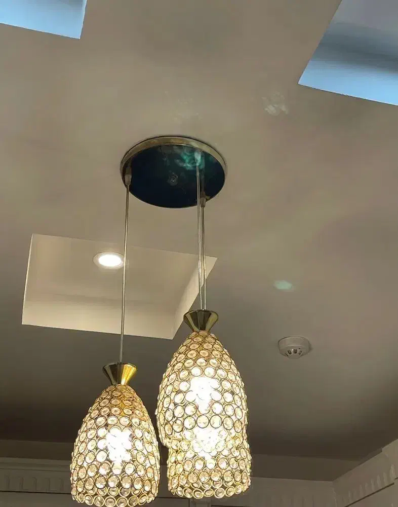 لوستر کریستالی طلایی|لوستر و چراغ آویز|تهران, مسعودیه|دیوار