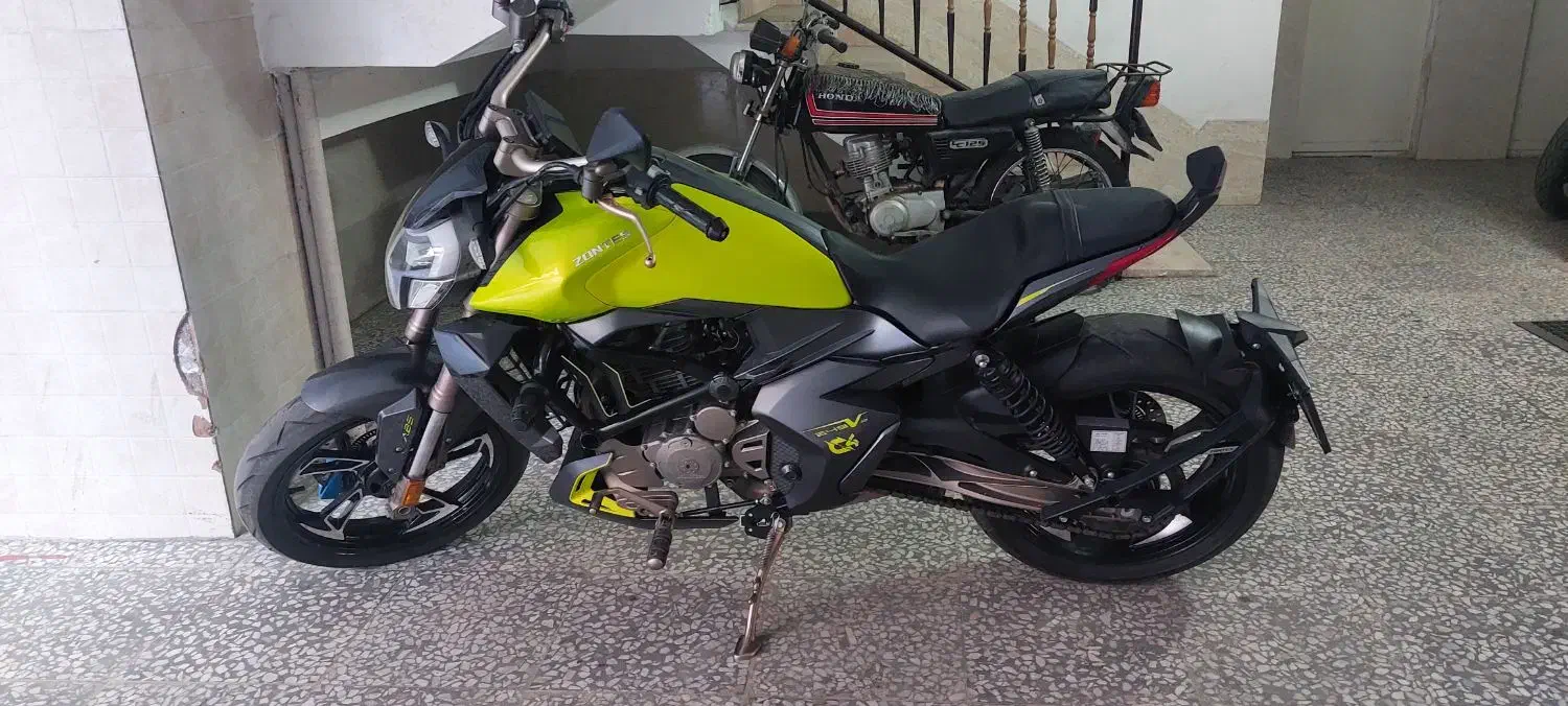 زونتس v فروش و معاوضه با خودرو|موتورسیکلت|قائم‌شهر, |دیوار