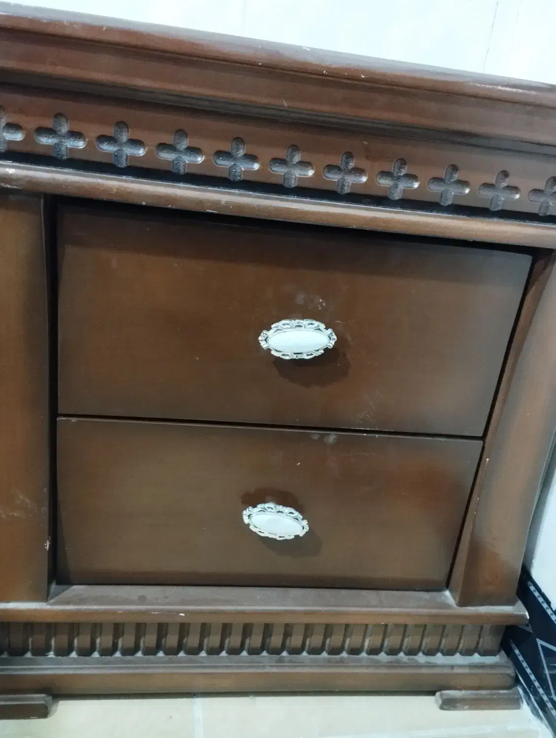 پاتختی|تخت و سرویس خواب|خرمآباد, |دیوار