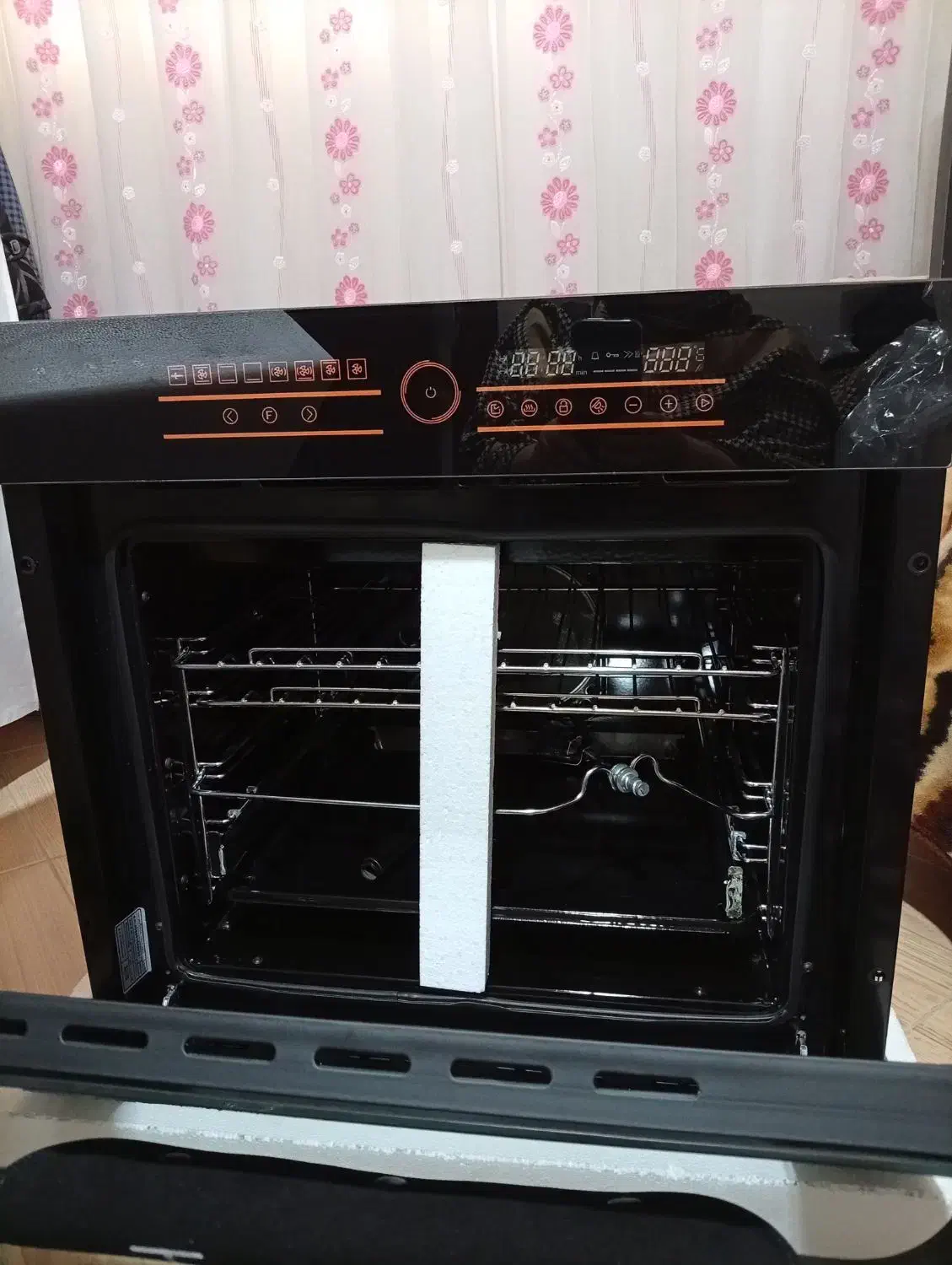 فر برقی تو کار تایسز|اجاق گاز و لوازم برقی پخت‌وپز|ساری, |دیوار