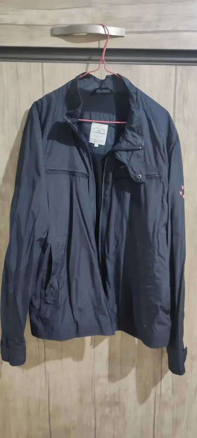 کاپشن و تیشرت خارجی شلوار و لباس چریکی|لباس|تهران, آبشار تهران (دریاچه)|دیوار