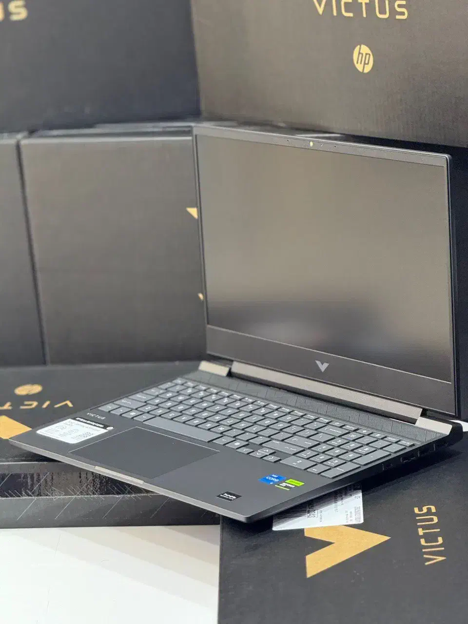 HP VICTUS/رم 16/R7/گرافیک 6G 4050|رایانه همراه|رفسنجان, |دیوار