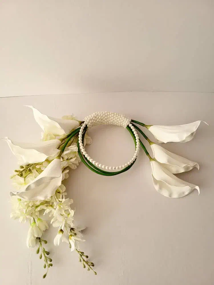 دسته گل عروس ماشین عروس|گل مصنوعی|شیراز, فخرآباد (دروازه کازرون)|دیوار