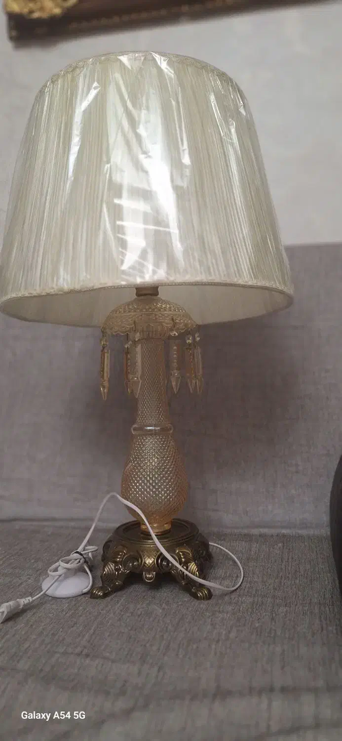 چراغ خواب و ابنما|چراغ خواب و آباژور|اسلام‌شهر, شهرک مفیدی|دیوار