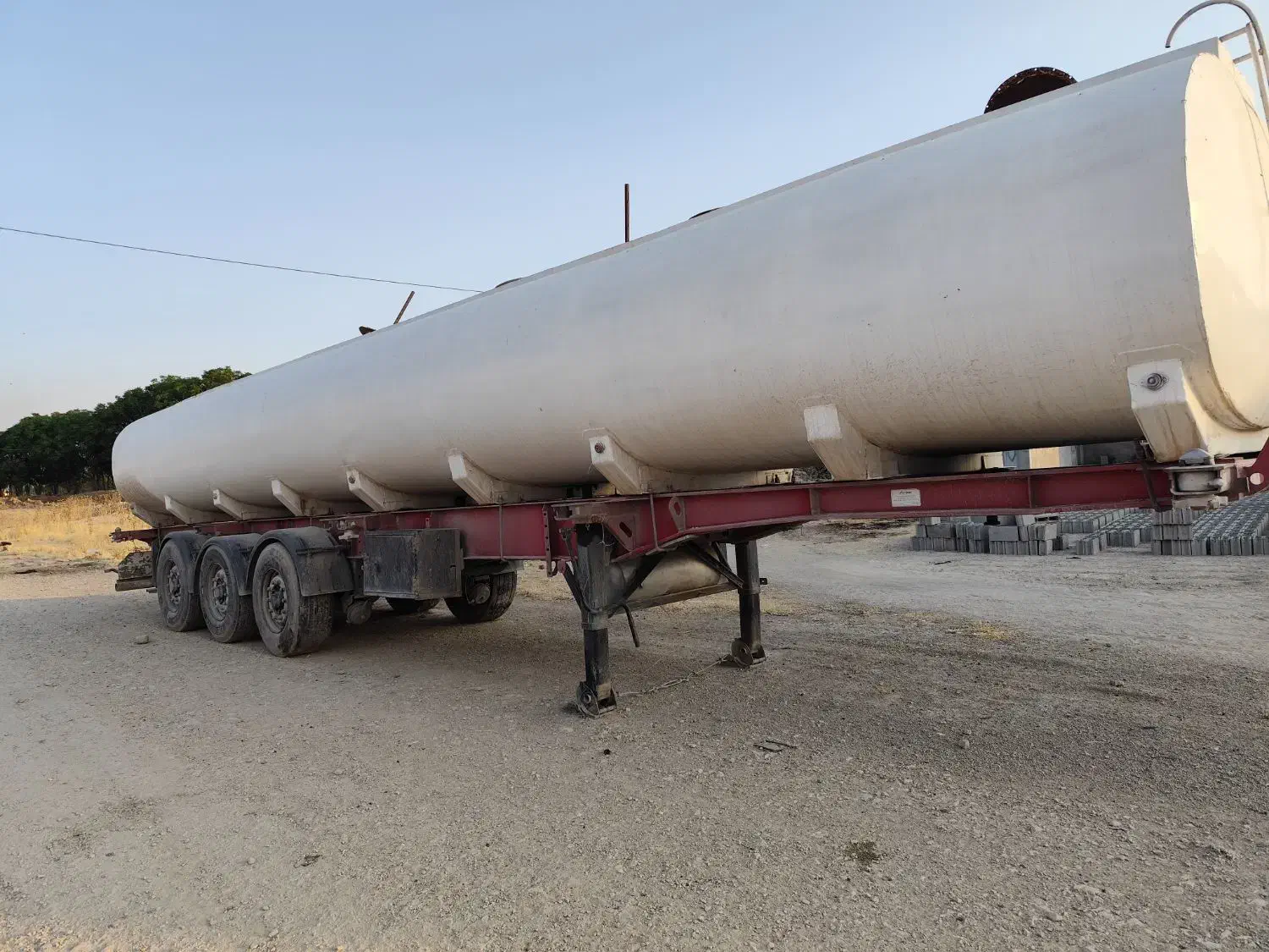 تیغه ماموت کانتینر|خودرو سنگین|گیلان غرب, |دیوار