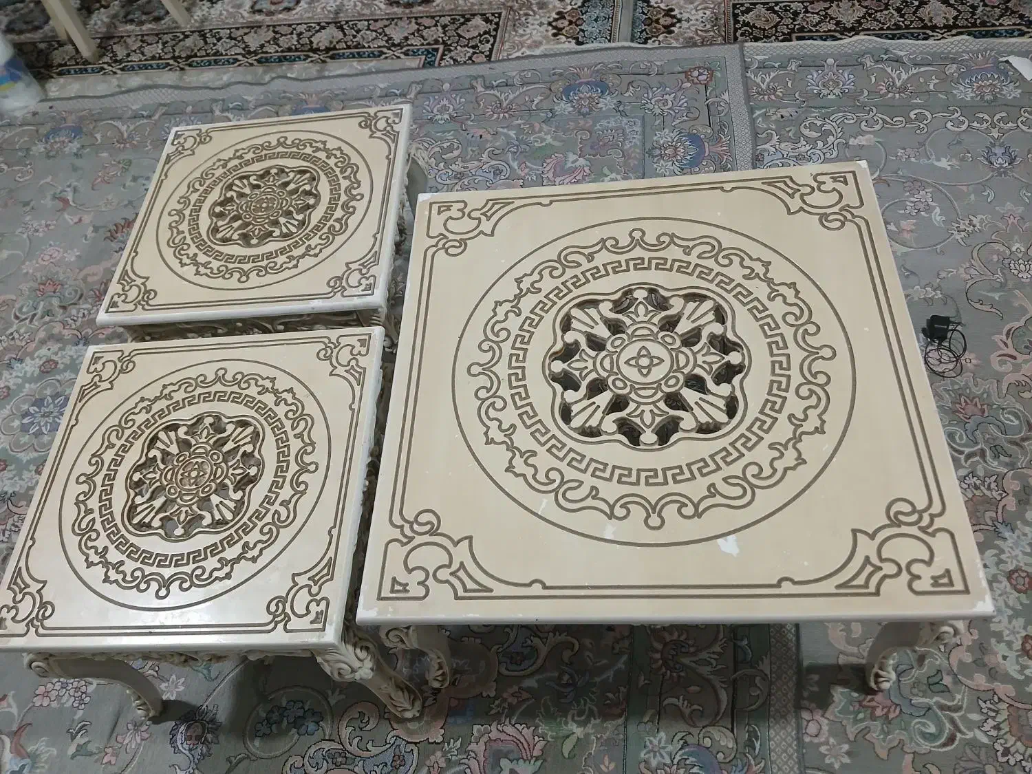 میز عسلی مربع باشیشه ی دودی|مبلمان خانگی و میز عسلی|تهران, مسعودیه|دیوار