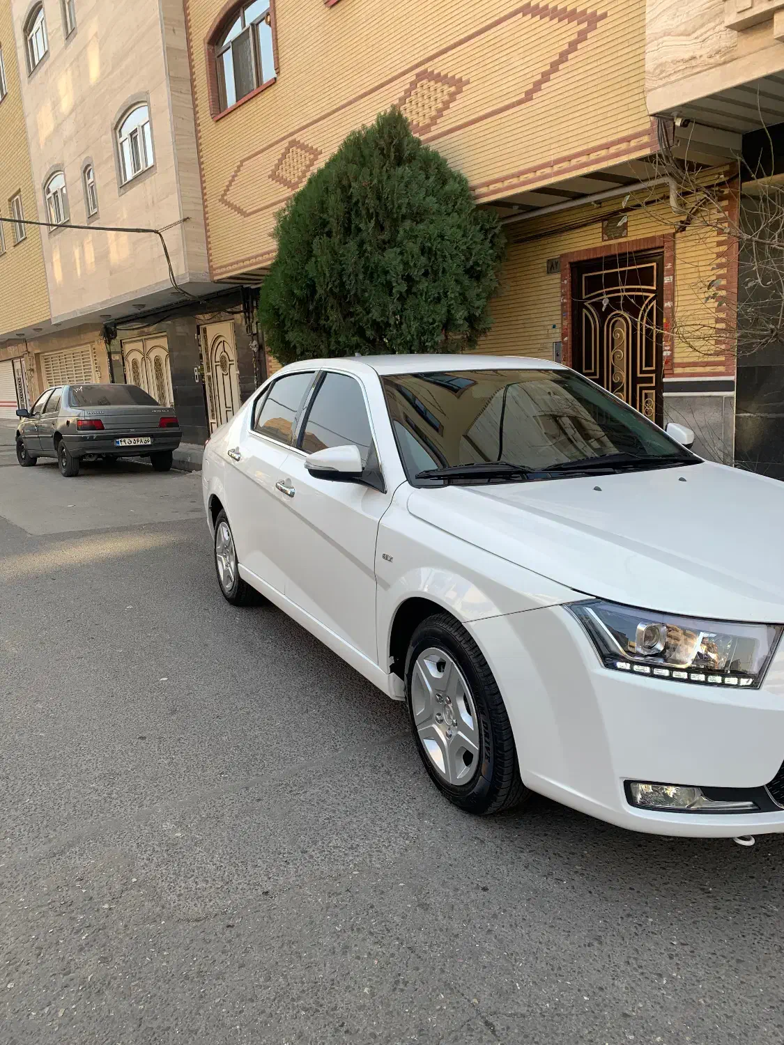 دنا پلاس|خودرو سواری و وانت|تبریز, |دیوار