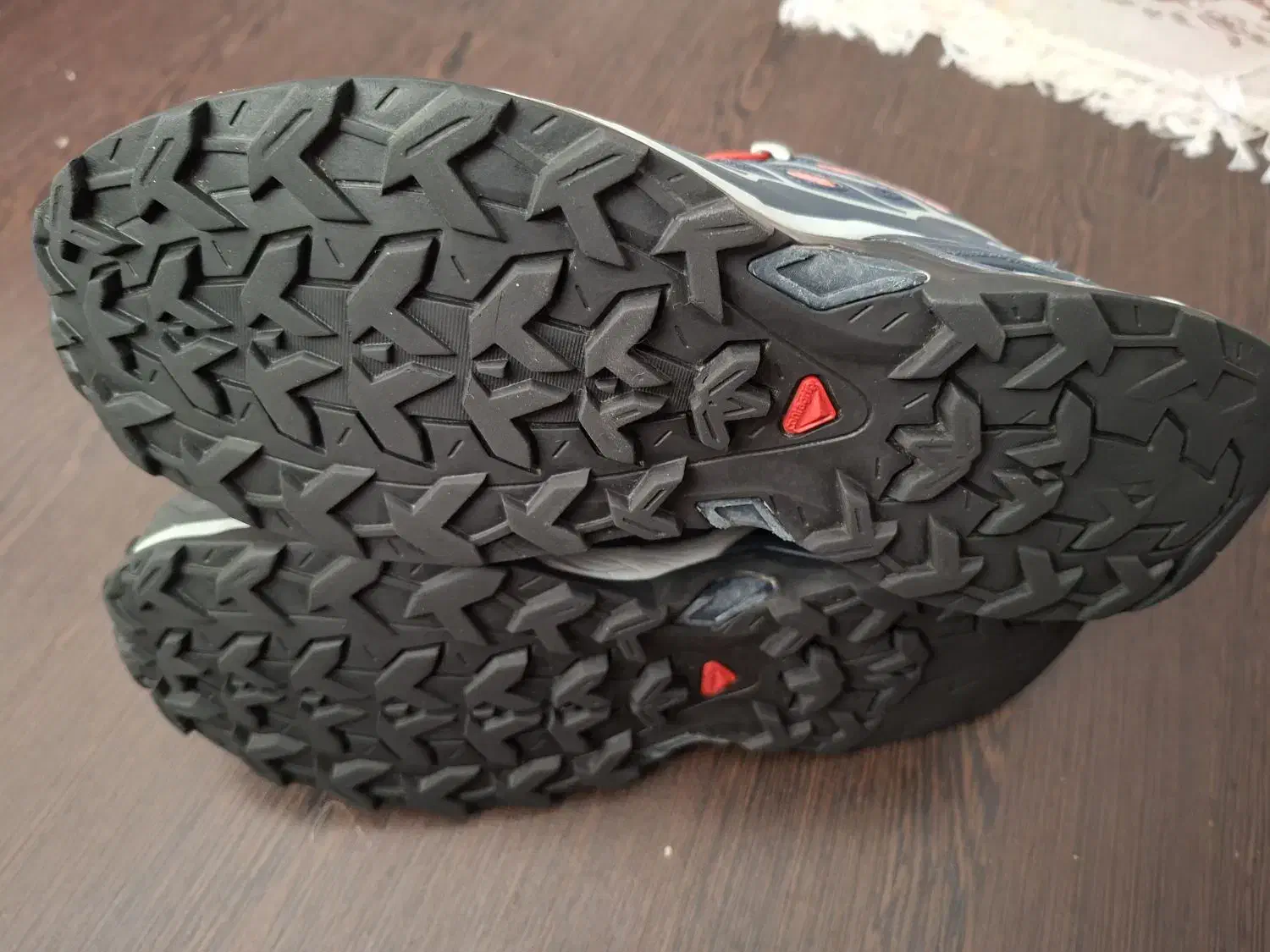 یک‌جفت کتانی استوک مردانه سایز ۴۲ ایرانی و۲۶/۵خارج|کیف، کفش، کمربند|رشت, سعدی (تختی)|دیوار