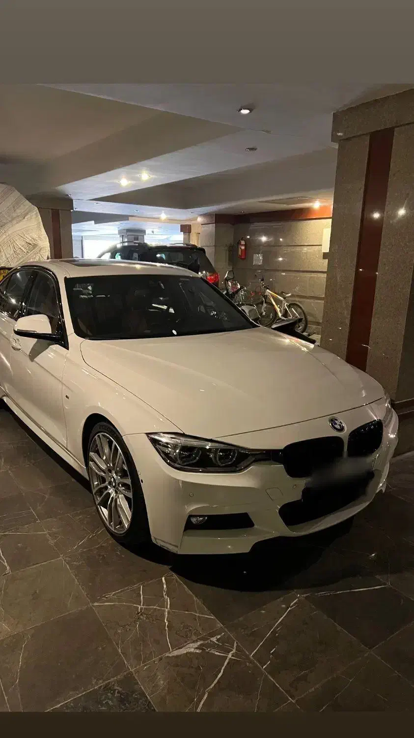 ۳۳۰i 2018|خودرو سواری و وانت|تهران, فرمانیه|دیوار