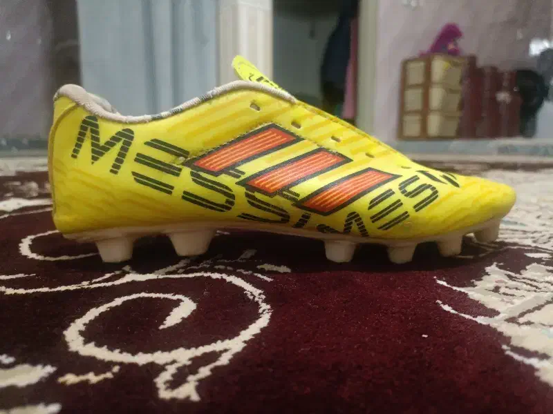 کفش چمن|تجهیزات ورزشی|نورآباد, |دیوار