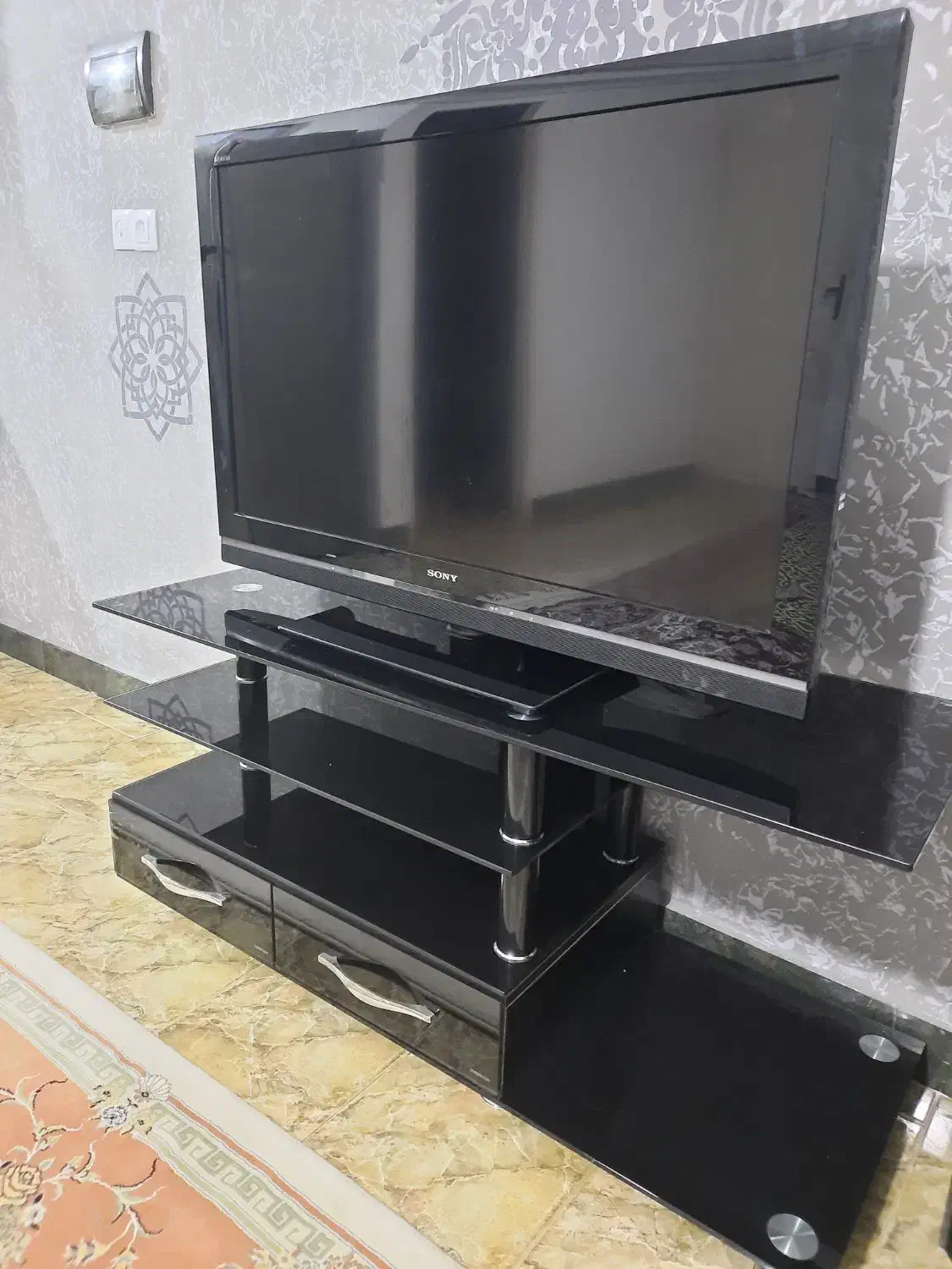 تلوزیون سونی|تلویزیون و پروژکتور|رشت, جماران|دیوار