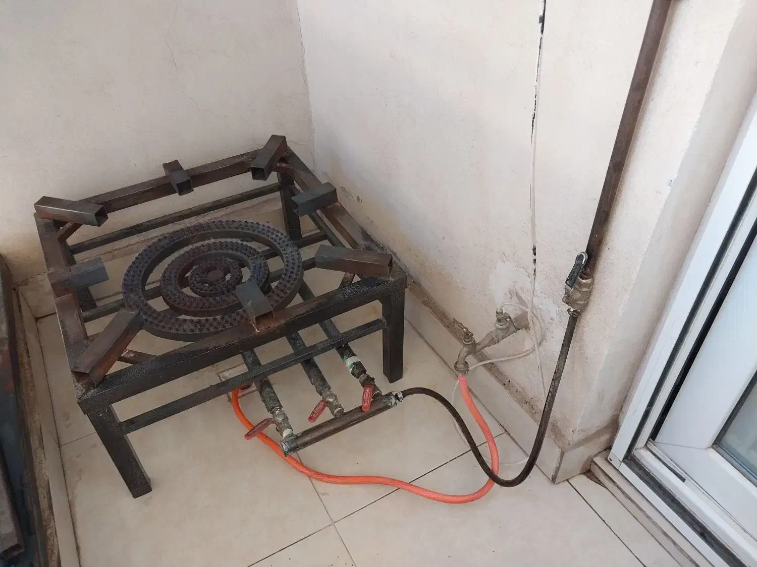 گاز تک شعله|اجاق گاز و لوازم برقی پخت‌وپز|پرند, فاز ۳|دیوار