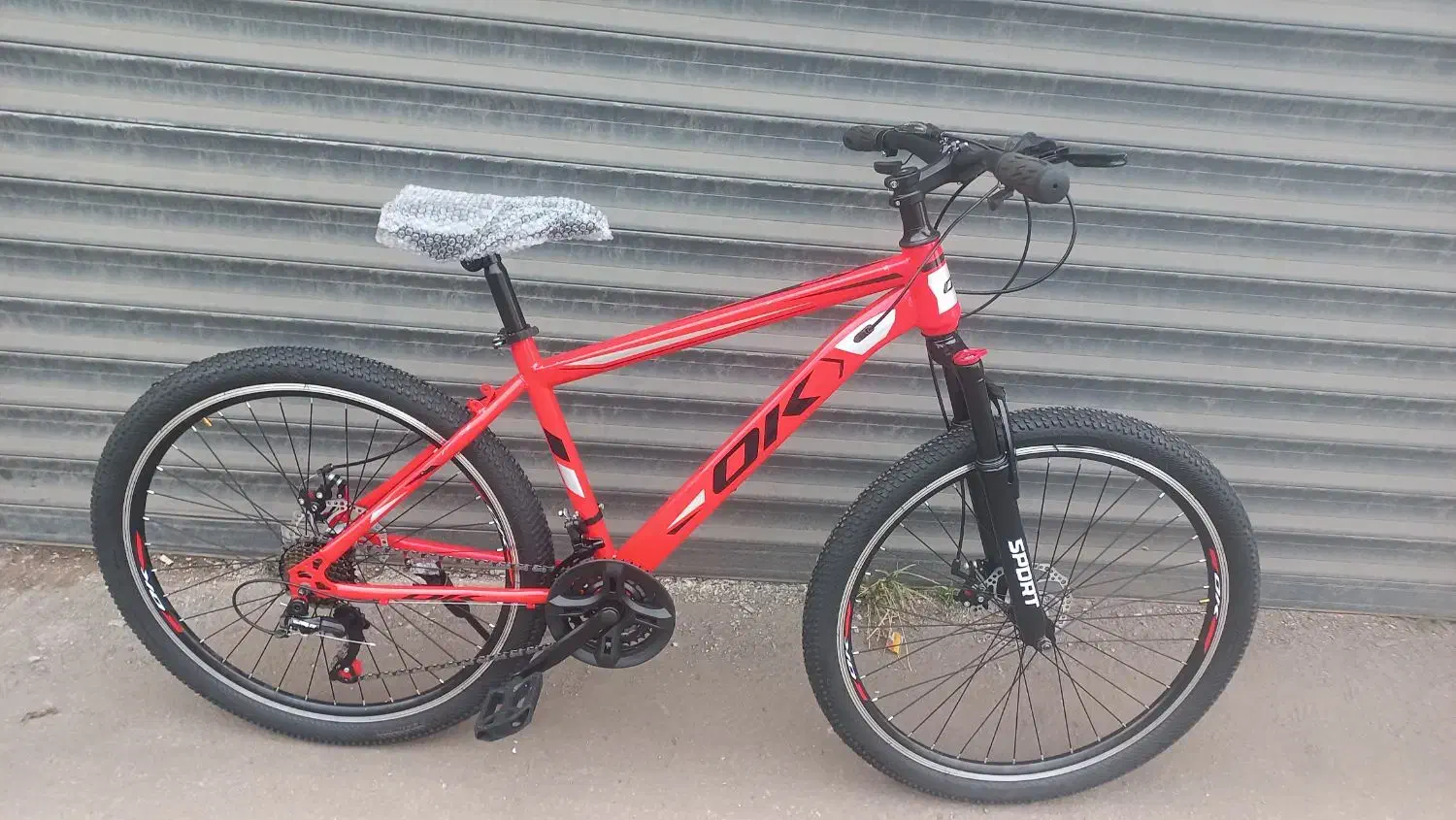 دوچرهه سایز ۲۶ اوکی کمک قفل شو دیسکی آکبند|دوچرخه، اسکیت، اسکوتر|رشت, پیرکلاچای|دیوار