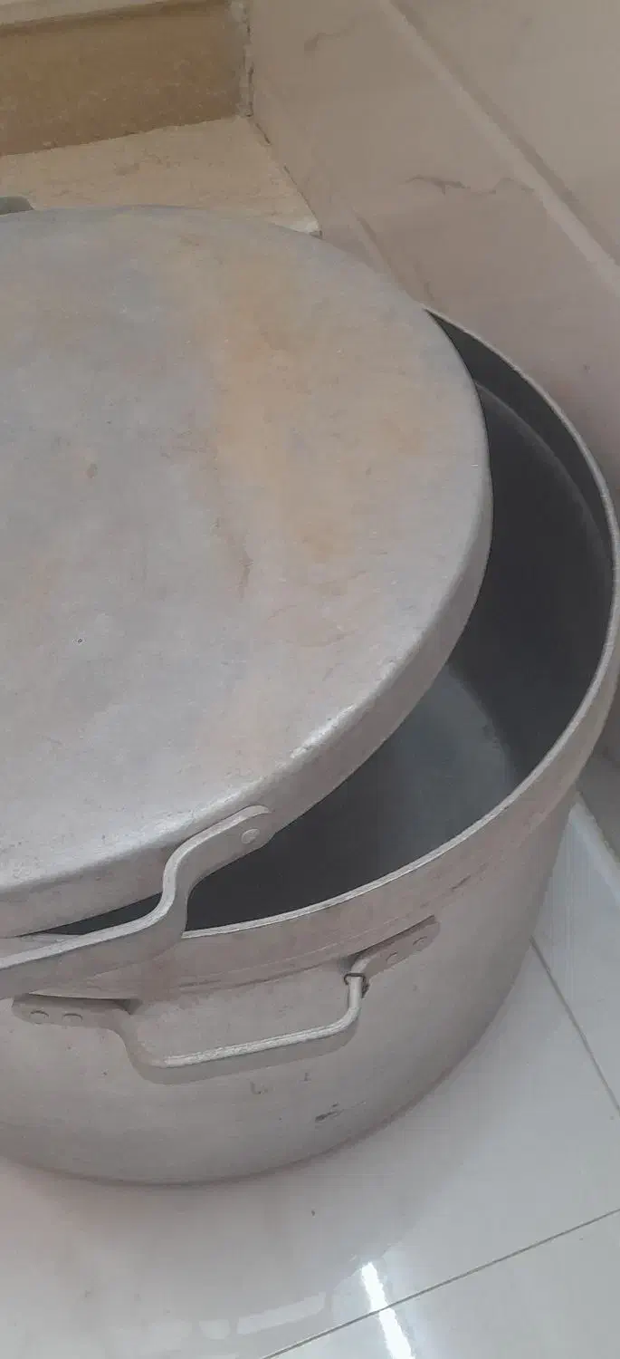 دیگ روی روحی ۳۰۰ نفره لوازم خانه منزل حراج|ظروف پختوپز|یزد, |دیوار