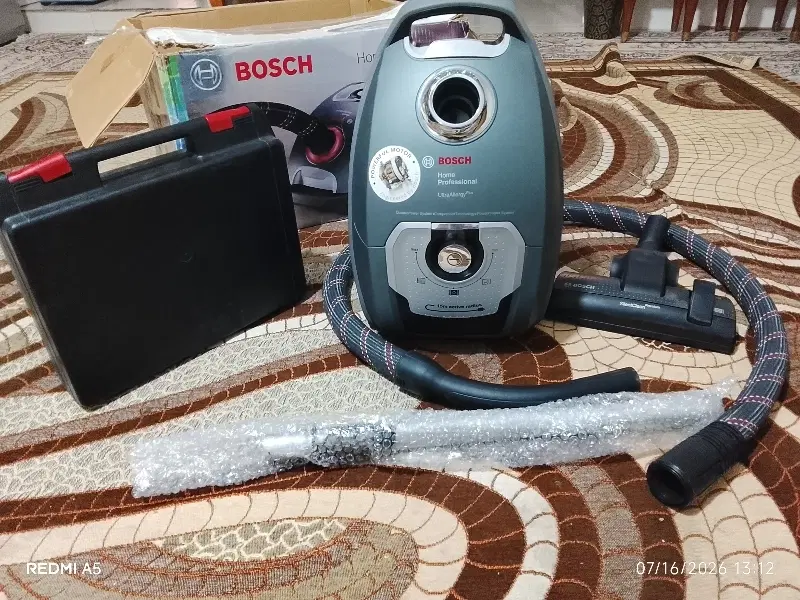 جاروبرقی طرح بوش مدل8pro5ir|جاروبرقی، جارو شارژی، بخارشو|تهران, شهید بهشتی|دیوار