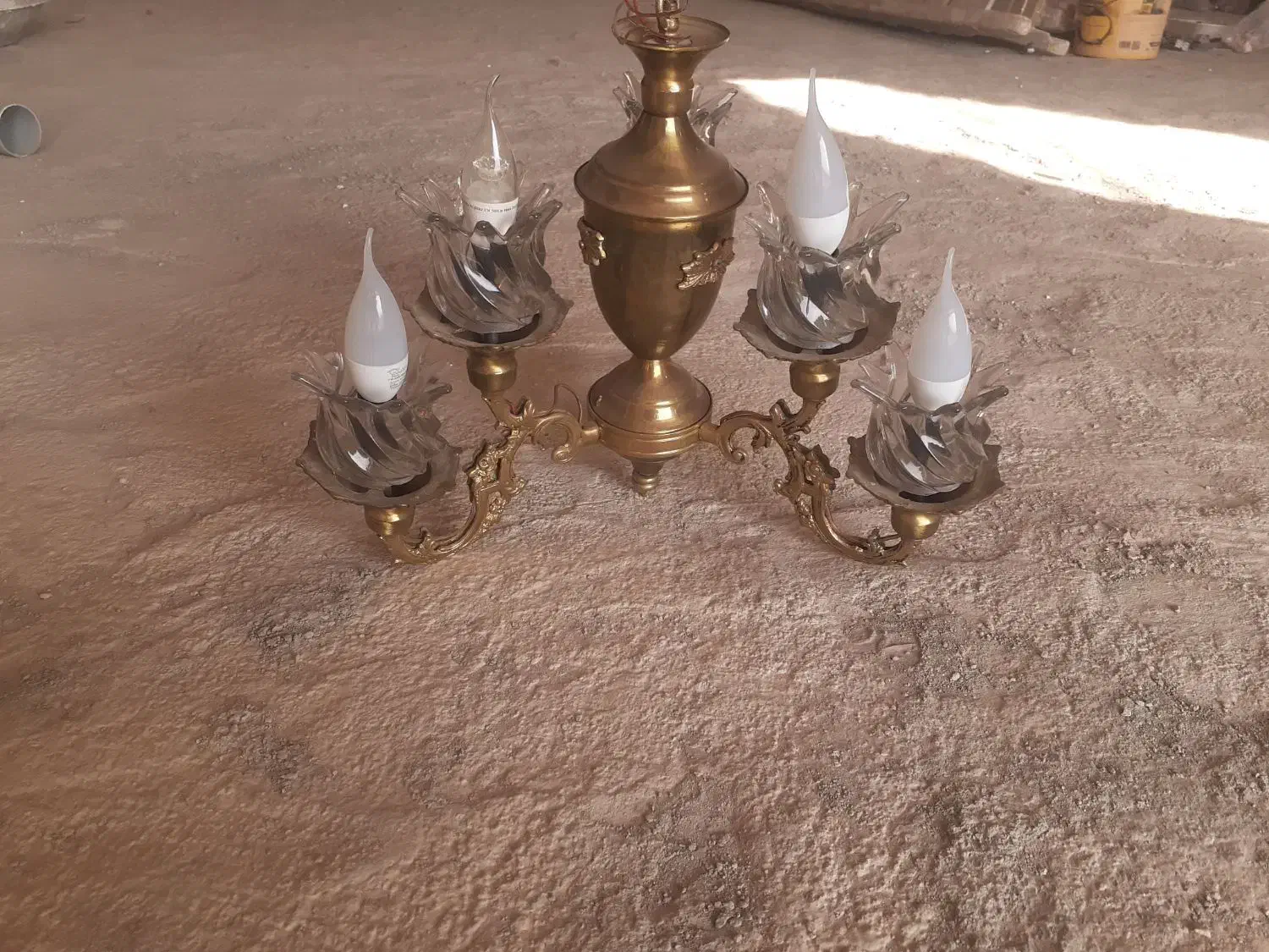 لوستر برنز|لوستر و چراغ آویز|آذرشهر, |دیوار