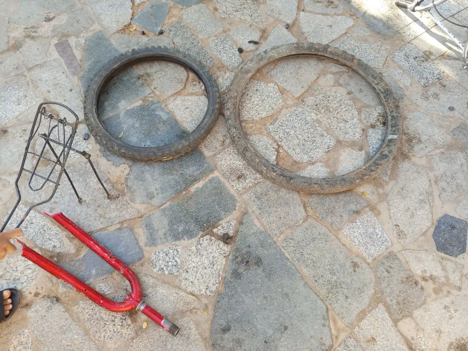 لوازم دوچرخه 20و26در حد نو|دوچرخه، اسکیت، اسکوتر|مهریز, |دیوار