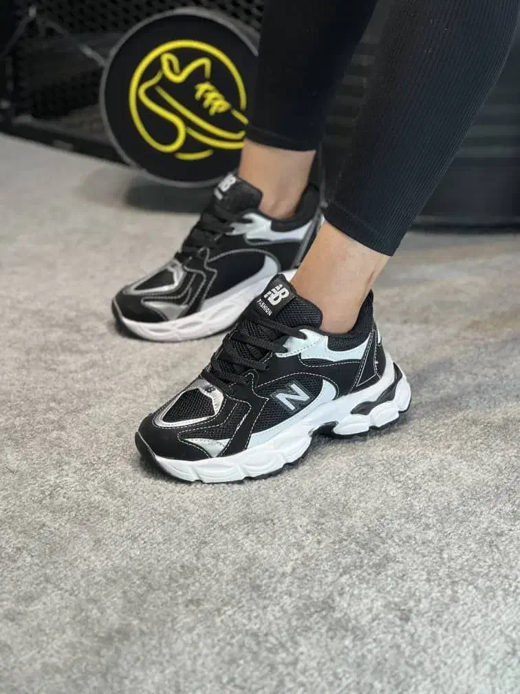 کتونی نیوبالانس دخترانه پسرانه کیفیت عالی مدل ۹۰۶۰|کفش و لباس بچه|قم, شهر قائم|دیوار