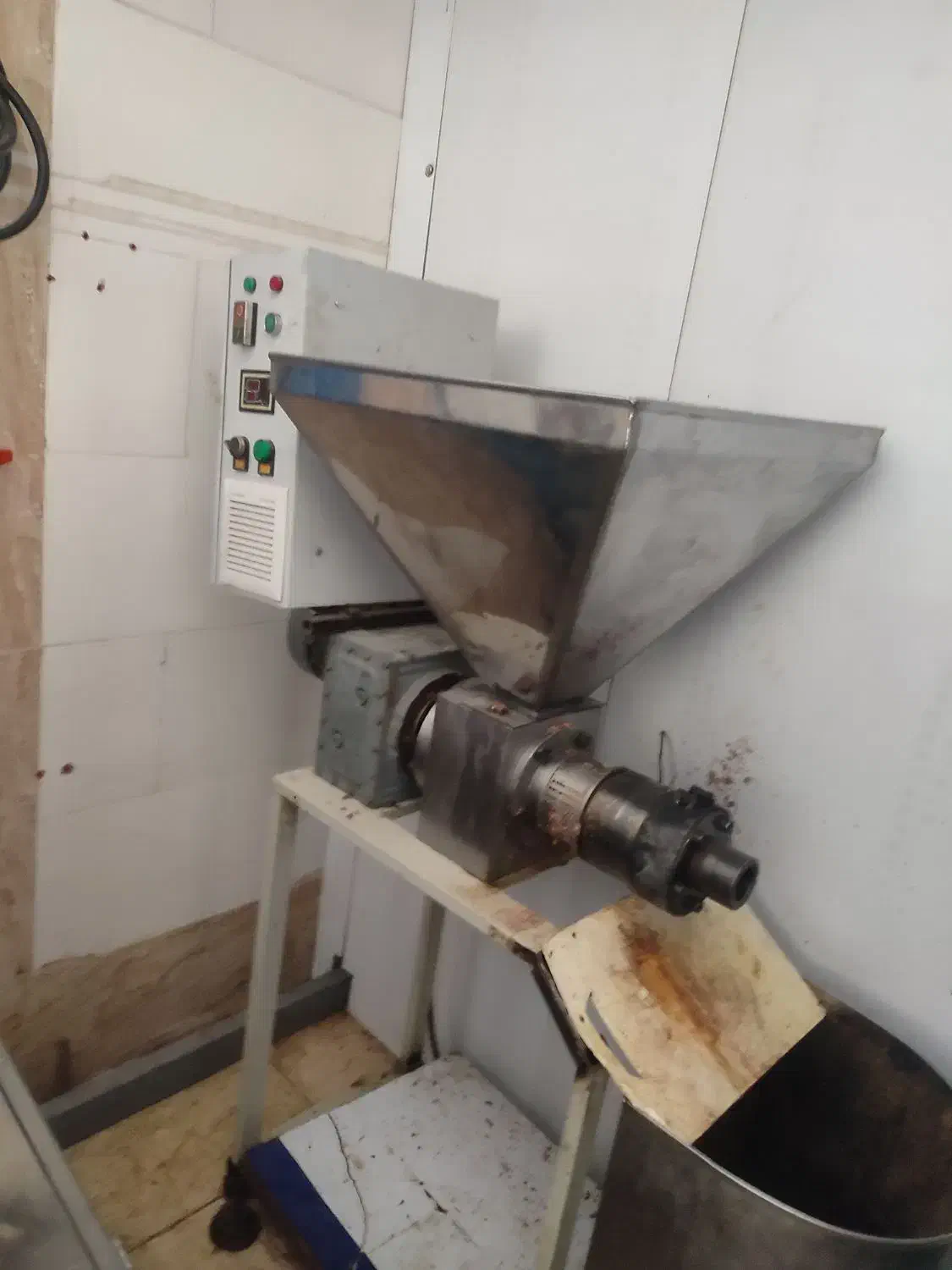 دستگاه روغنگیری و بنماری|فروشگاه و مغازه|تهران, حر|دیوار