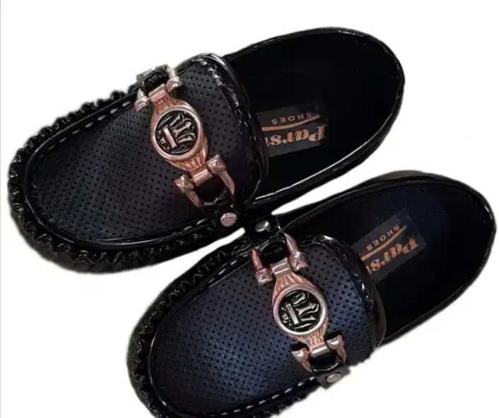 کفش پسرانه|کفش و لباس بچه|کازرون, |دیوار