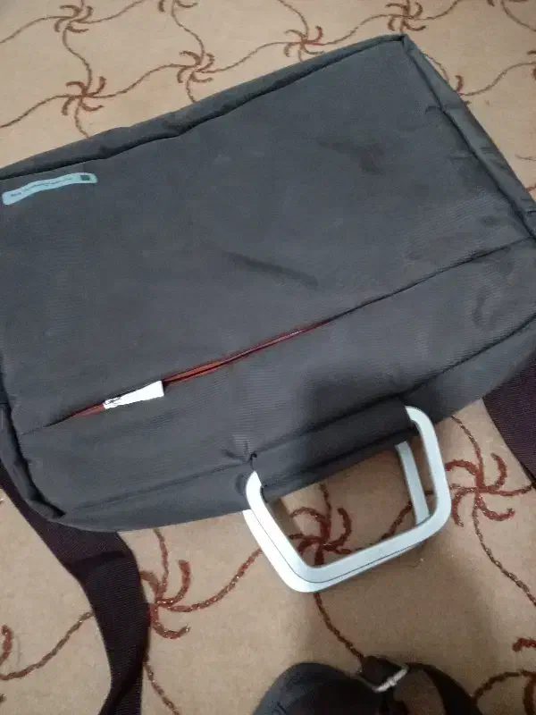 کیف لب تاب|کیف، کفش، کمربند|نظرآباد, نظرآباد|دیوار