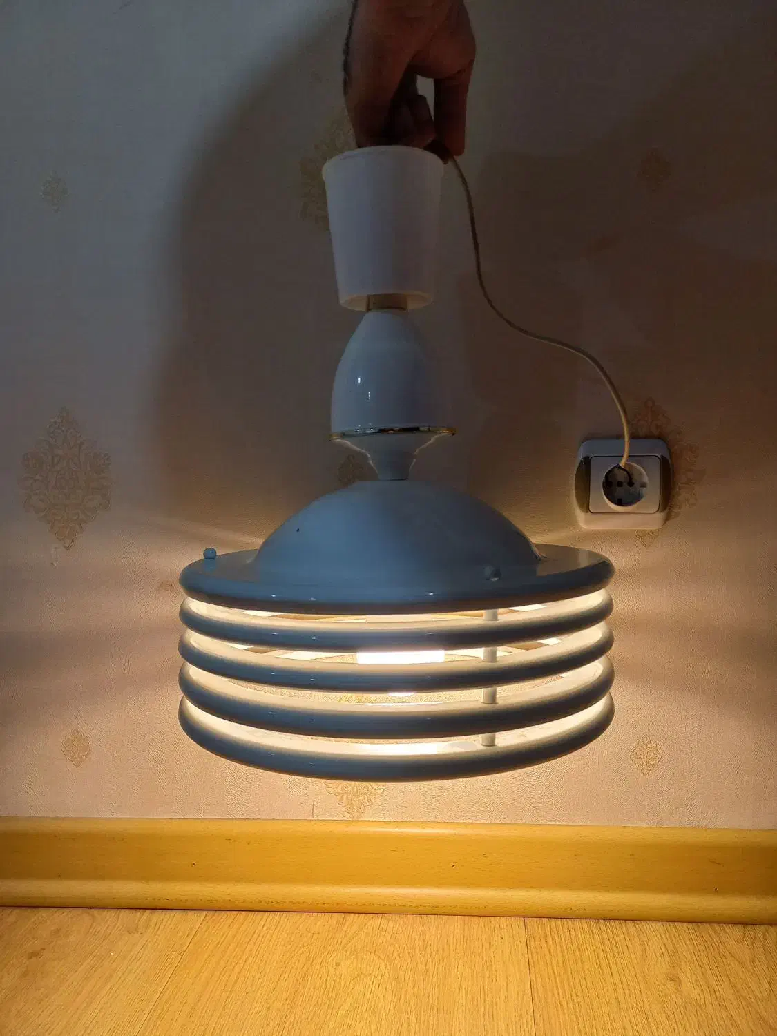 آویز لوستر|لوستر و چراغ آویز|اردبیل, |دیوار