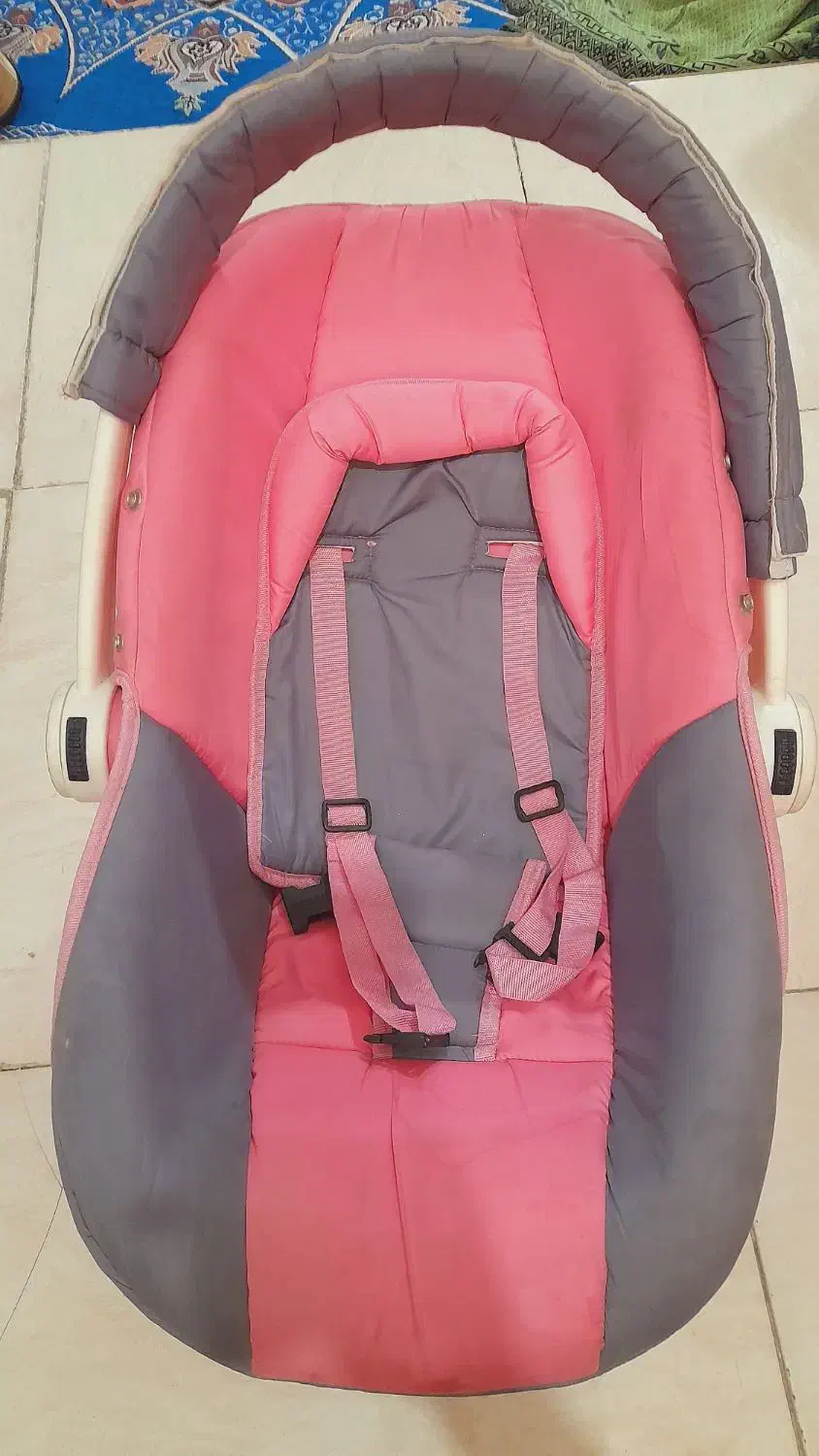 کریر|کالسکه و لوازم جانبی|قدس, شهر‌قدس|دیوار