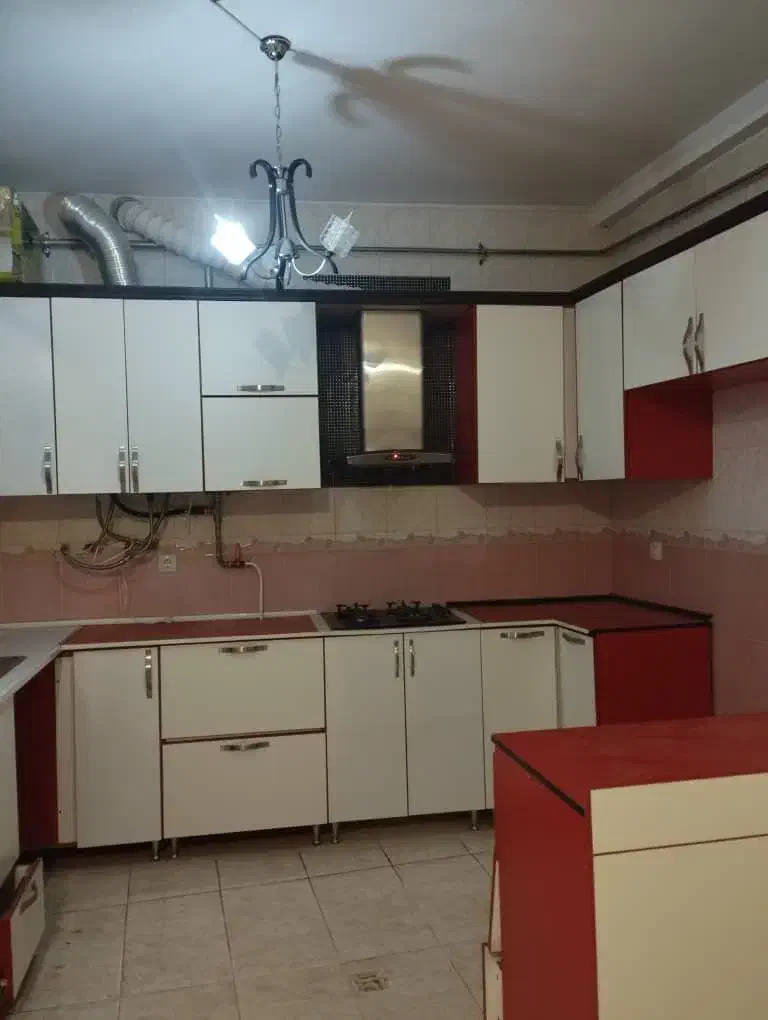 کابینت آشپزخانه دست دوم همراه با تجهیزات|مصالح و تجهیزات ساختمان|مشگین شهر, |دیوار