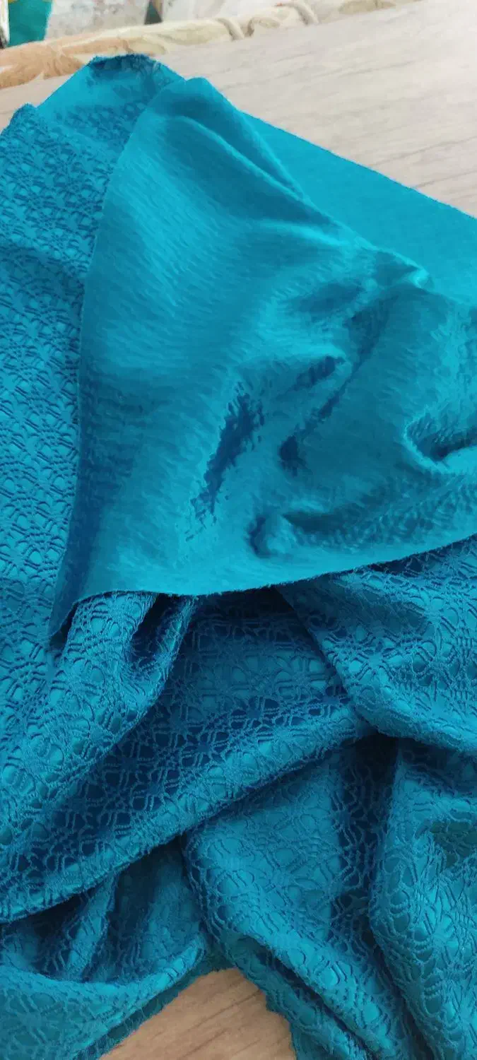 پارچه لباسی مجلسی ویک عددمانتو|لباس|برخوار, |دیوار