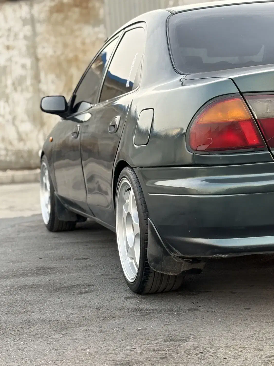 مزدا ۳۲۳ اف|خودرو سواری و وانت|تهران, استخر|دیوار