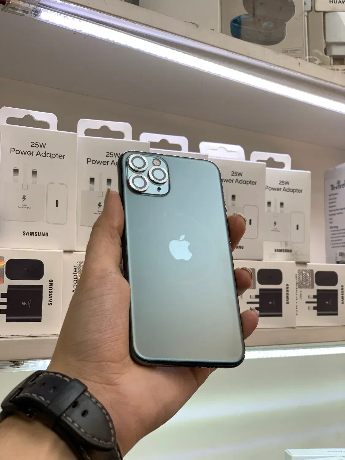 11pro|موبایل|گرگان, |دیوار