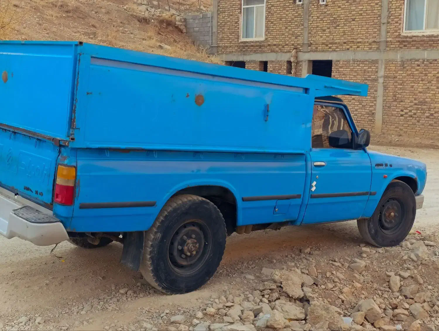 نیسان گازوئیلی مدل 92|خودرو سواری و وانت|کرمانشاه, |دیوار