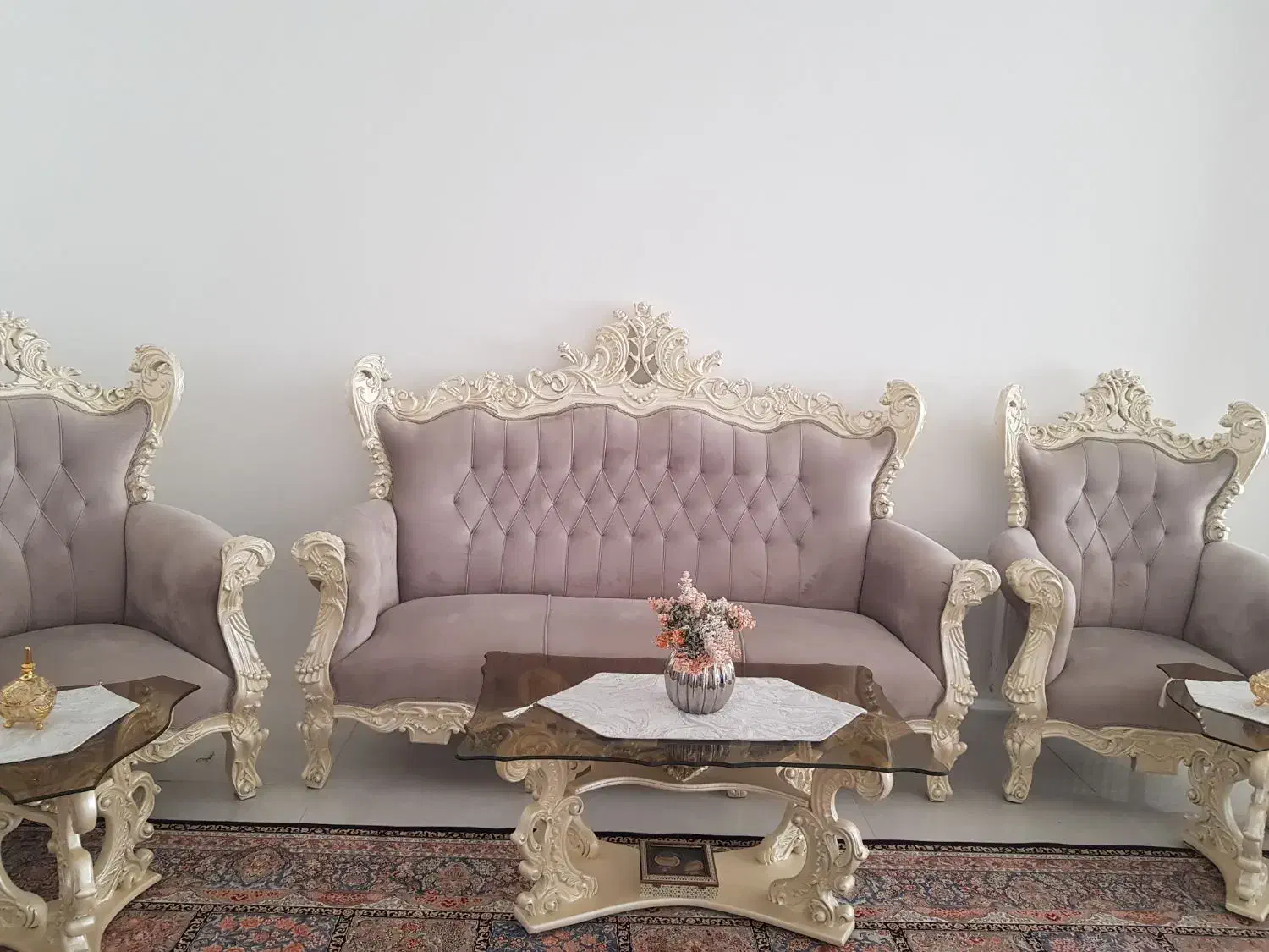 مبل سلطنتی|مبلمان خانگی و میز عسلی|گرگان, |دیوار