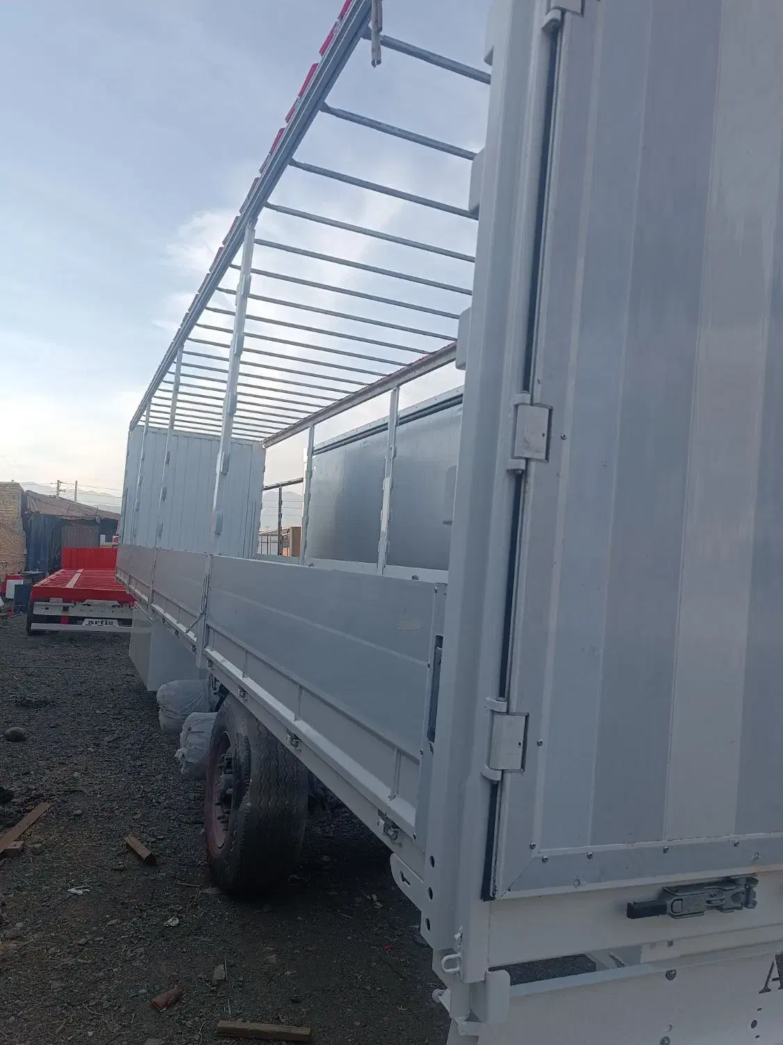 آگهی استخدام جوشکار و نقاش|استخدام صنعتی، فنی، مهندسی|مرند, |دیوار