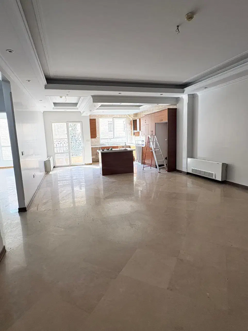 هروی ۱۲۰ متر ساقدوش بنی فاطمه کم واحد طبقه بالا