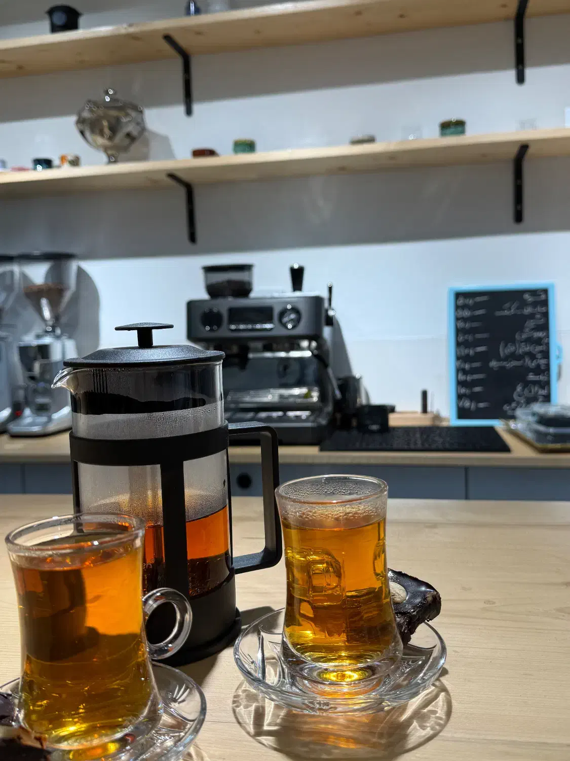 استخدام|استخدام سرایداری و نظافت|بوشهر, |دیوار