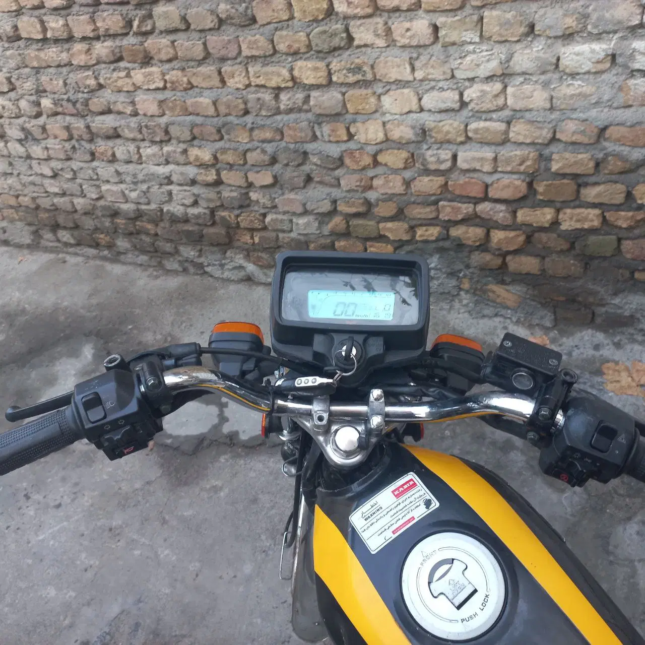 کبیر ۲۰۰ ۱۴۰۳|موتورسیکلت|تبریز, |دیوار
