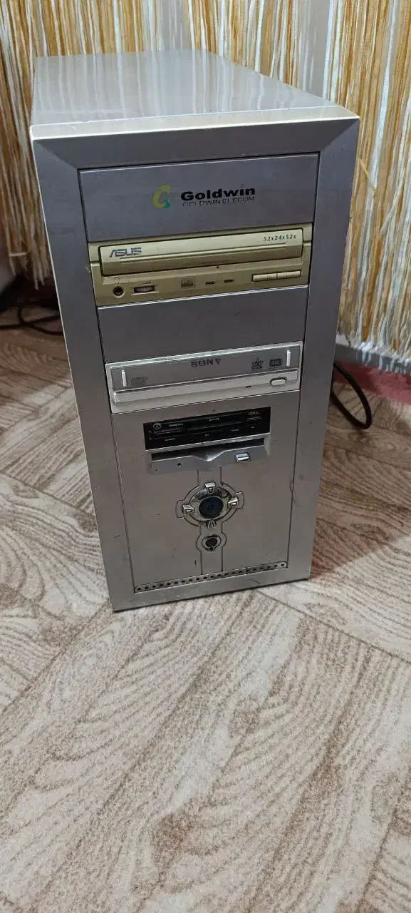 کیس کامپیوتر کامل|رایانه رومیزی|پرند, فاز ۶|دیوار