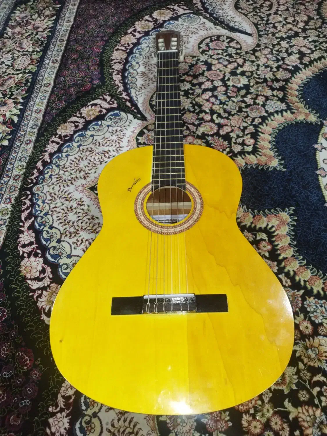 گیتار|گیتار، بیس، امپلیفایر|یاسوج, |دیوار