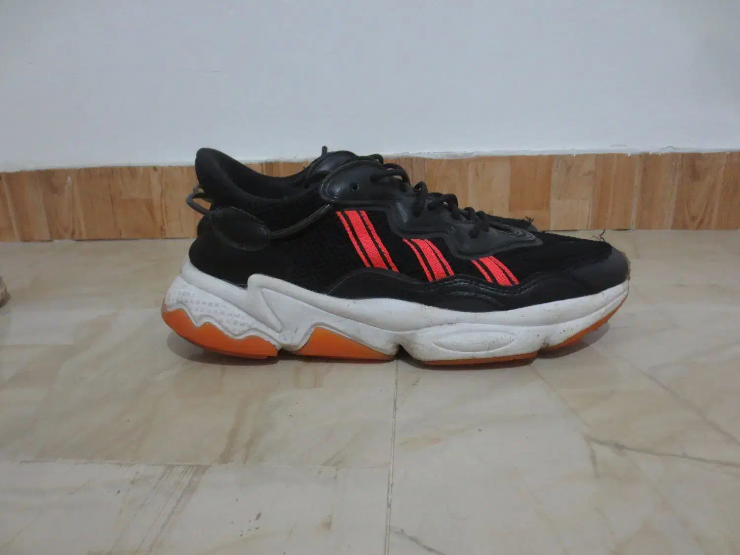 کتونی ادیداس ازویگو مستر|کیف، کفش، کمربند|ساری, |دیوار