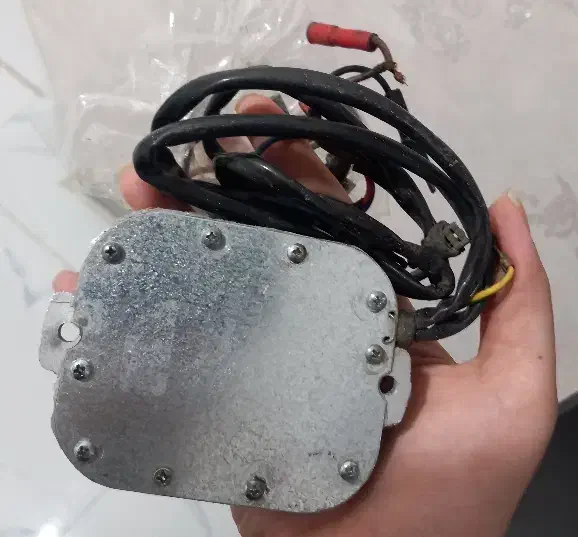 مگنت پیکان وانت|قطعات یدکی و لوازم جانبی|همدان, |دیوار